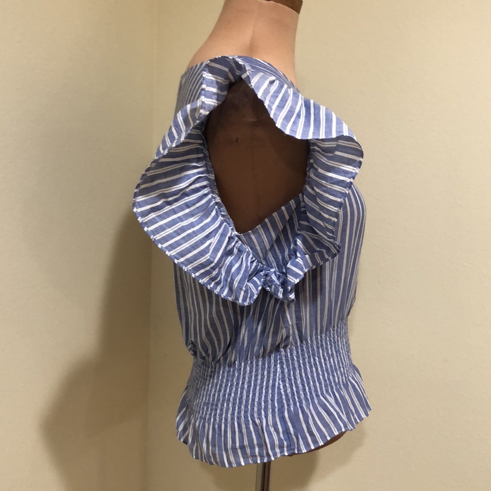 SOLD Madewell Flutter Sleeve Top Size XS Blue White Striped Ruffle Peplum Hem - Picture 3 of 8